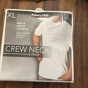 Brand new crew tshirts 6 in pack. Size XL